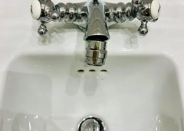 Apartment Julie's Renovated View *